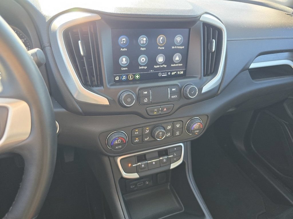 Certified 2024 GMC Terrain SLT FWD image 27