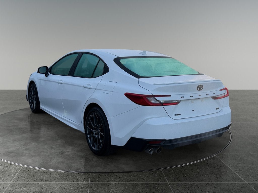 Used 2026 Toyota Camry SE FWD image 7
