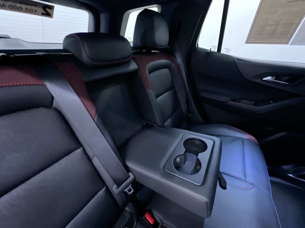 Used 2026 Chevrolet Equinox RS w/ Convenience Package III FWD image 39
