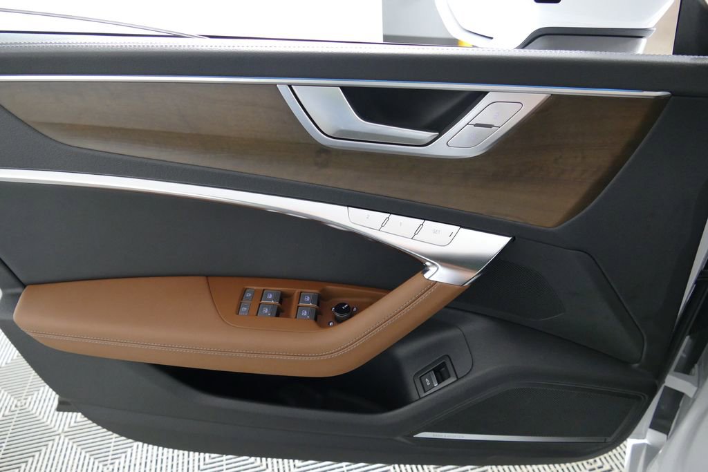 Used 2024 Audi A7 Prestige image 24