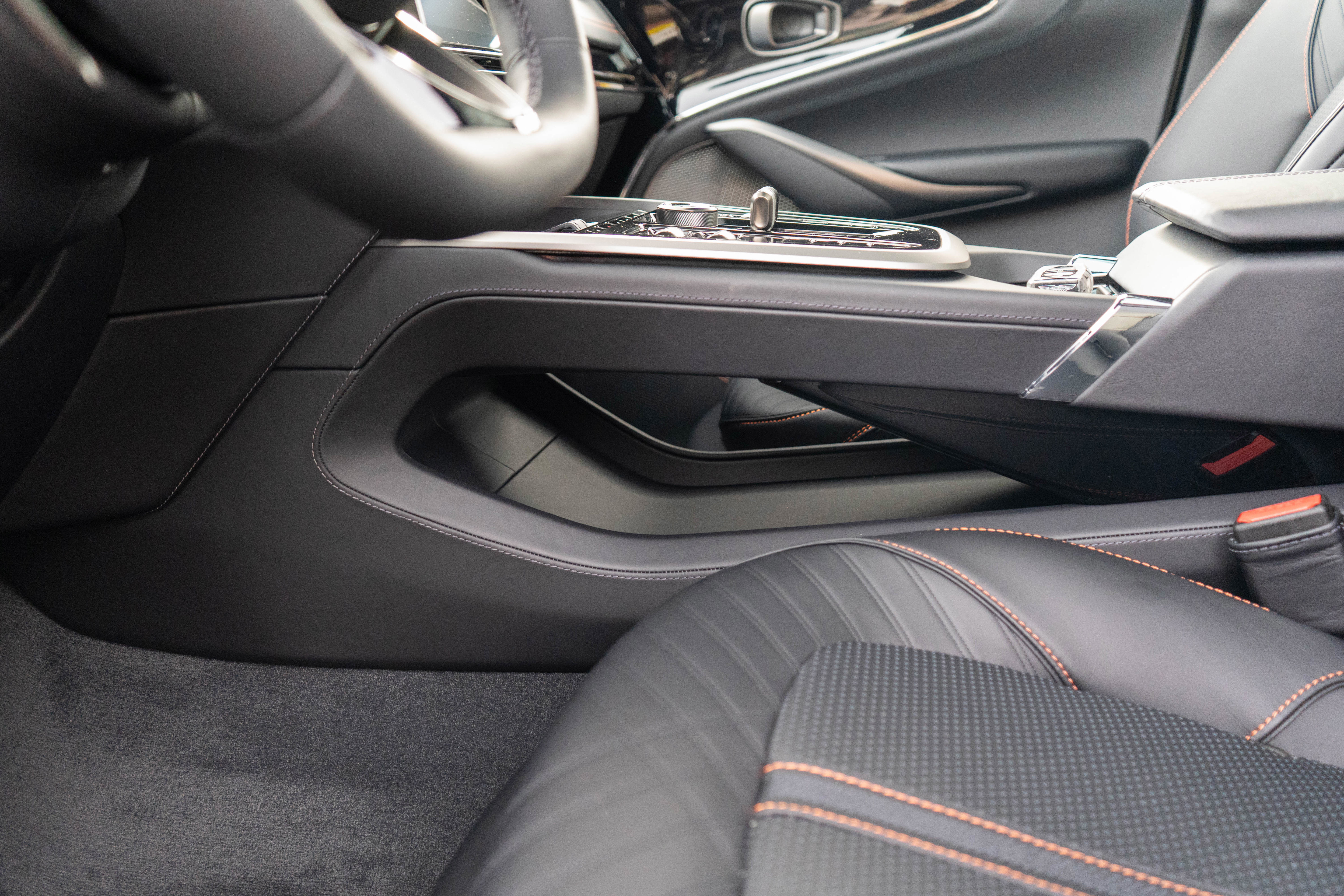 New 2026 Aston Martin DBX 707 AWD/4WD image 11
