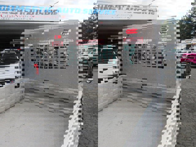 Used 2019 Ford Transit 250 138 RWD image 24