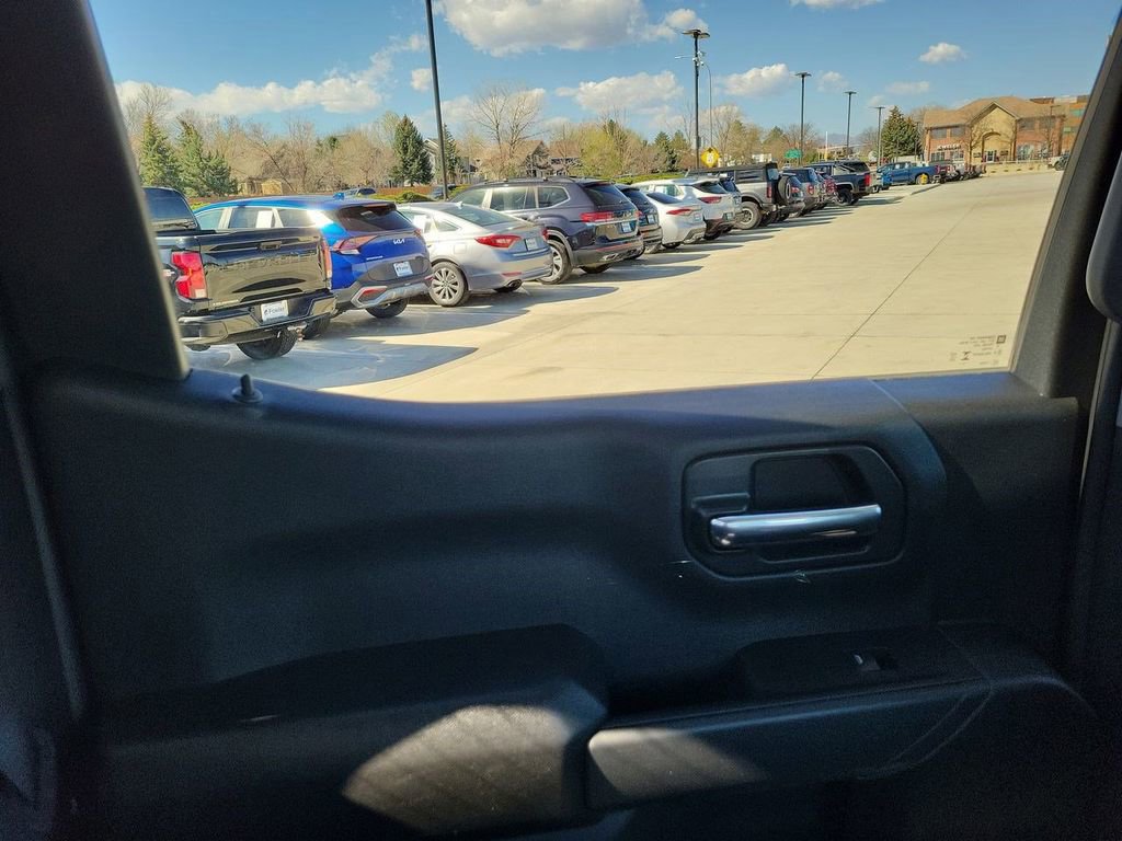 Used 2026 Chevrolet Silverado 1500 Custom Trail Boss image 10