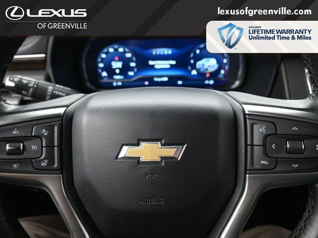 Used 2023 Chevrolet Suburban Premier AWD/4WD image 13