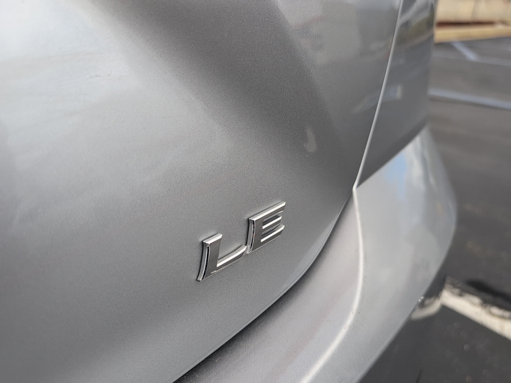 Used 2026 Toyota Camry LE FWD image 9