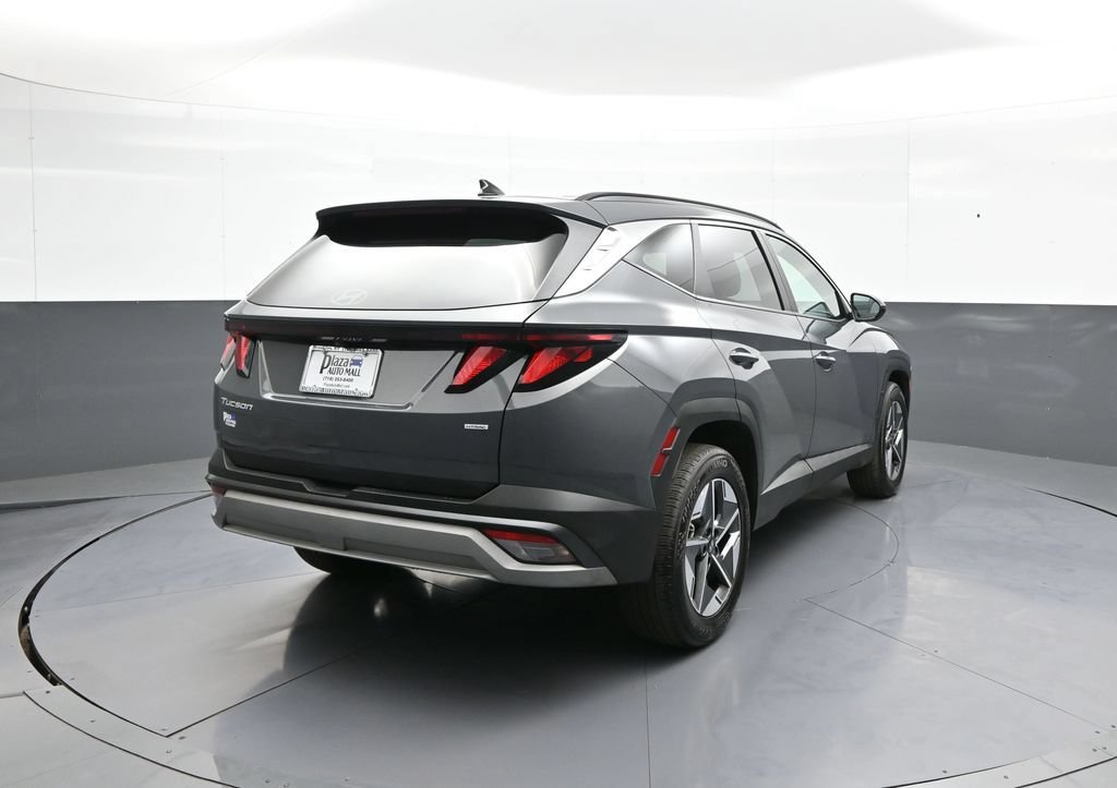 Certified 2025 Hyundai Tucson SEL AWD/4WD image 6