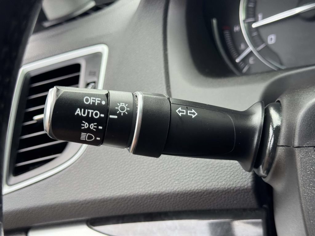 Certified 2020 Acura TLX FWD image 23