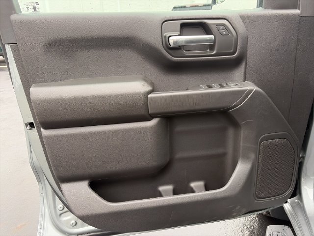 New 2026 Chevrolet Silverado 1500 Custom Trail Boss w/ Dark Appearance Package AWD/4WD image 14
