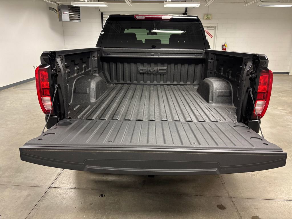 Used 2025 GMC Sierra 1500 Elevation w/ LPO, Elevation Black Package RWD image 19