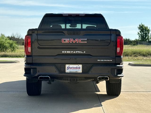 Used 2023 GMC Sierra 1500 Denali w/ Denali Reserve Package AWD/4WD image 8