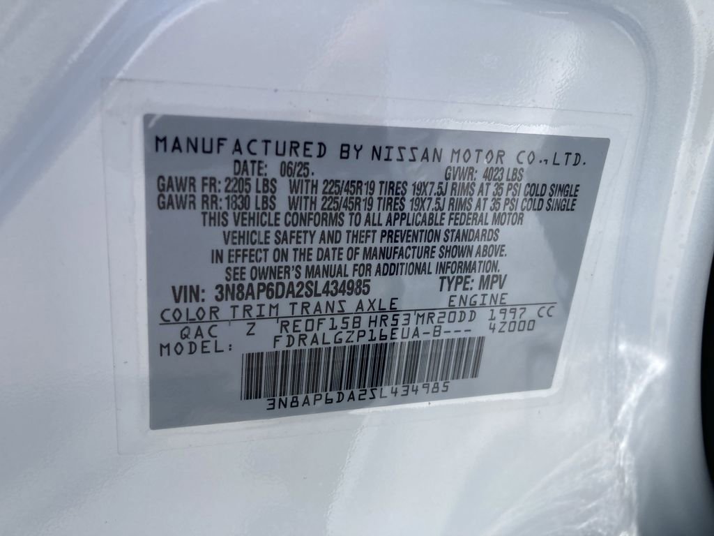 New 2025 Nissan Kicks SR image 37