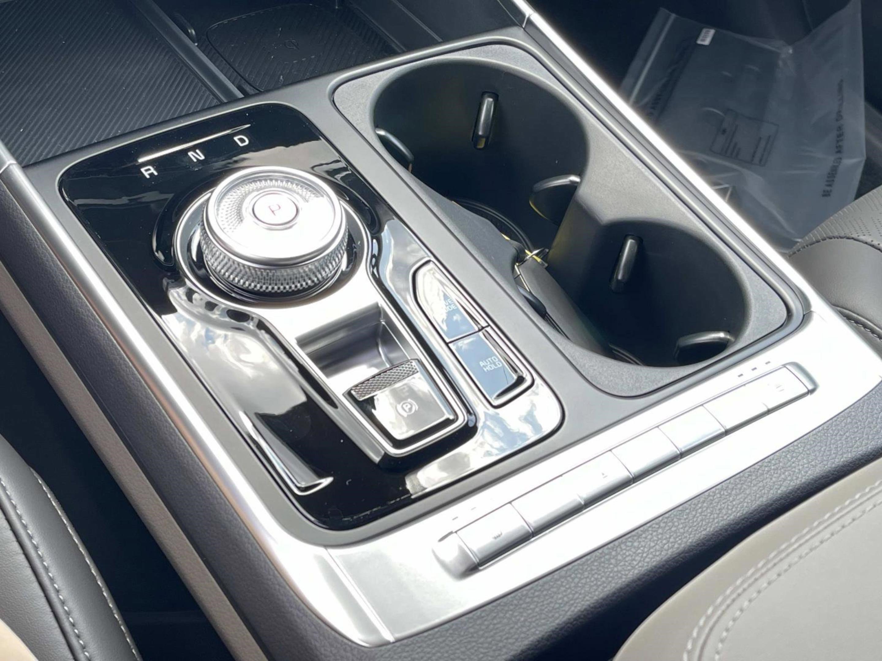 New 2026 Kia Carnival EX image 30