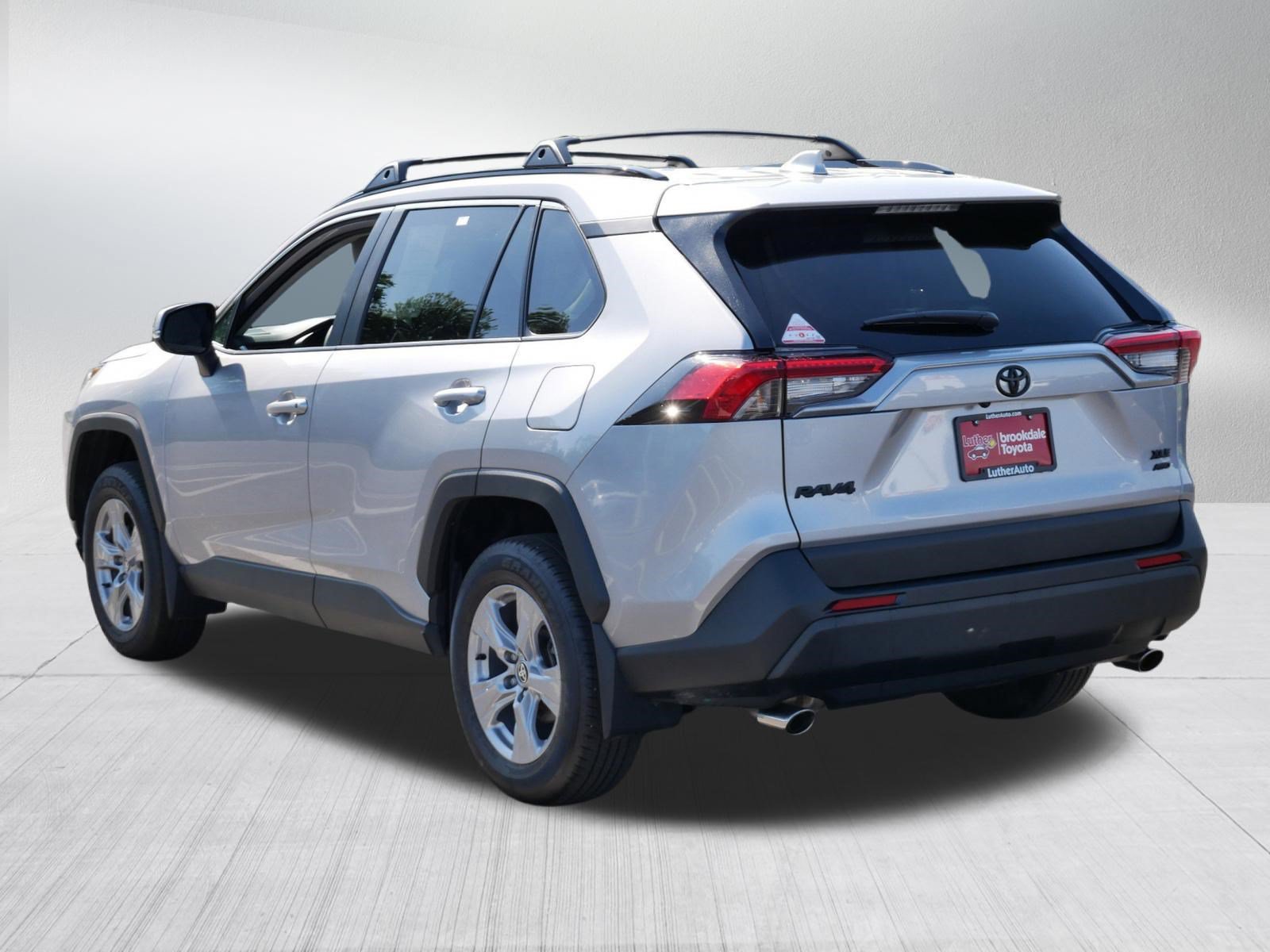 Certified 2025 Toyota RAV4 XLE w/ Convenience Package AWD/4WD image 5