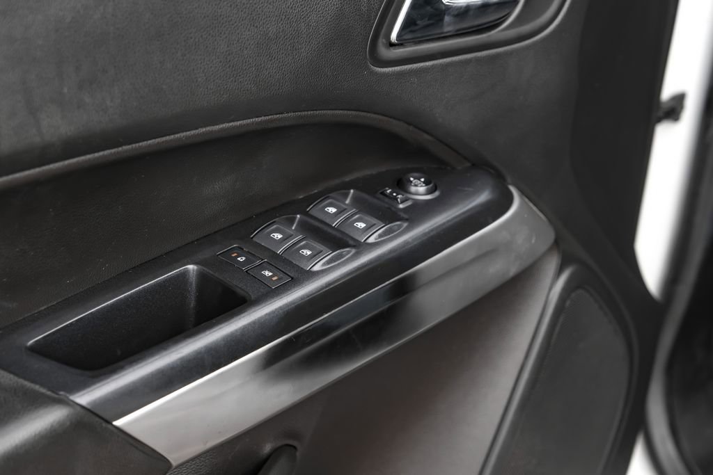 Used 2019 Chevrolet Colorado LT w/ LT Convenience Package RWD image 48
