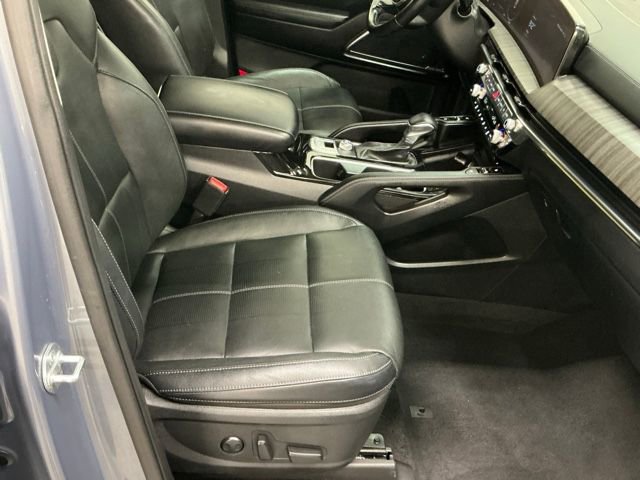 Used 2024 Kia Telluride SX image 19