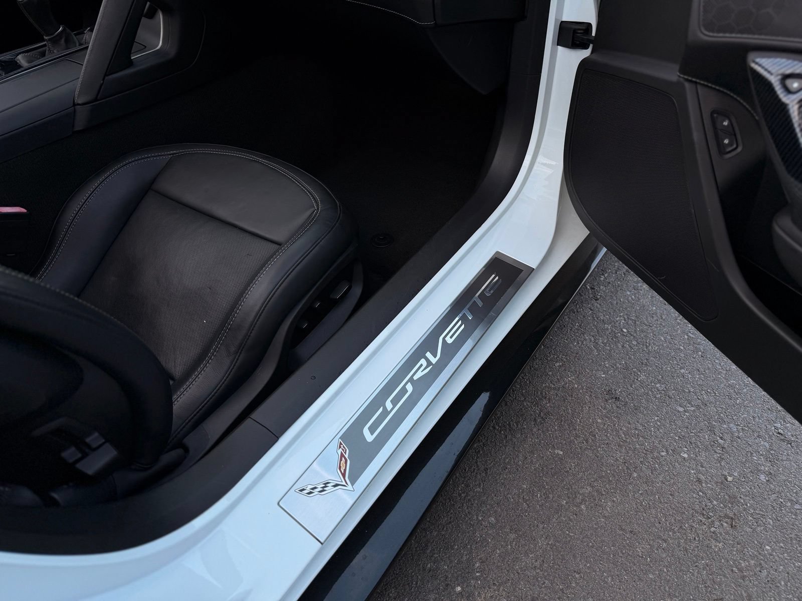 Used 2014 Chevrolet Corvette Stingray Coupe w/ 2LT Preferred Equipment Group RWD image 30