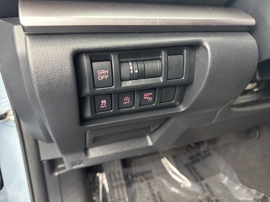 Used 2020 Subaru Crosstrek 2.0i Limited w/ 18" Wheel Sport Package image 30