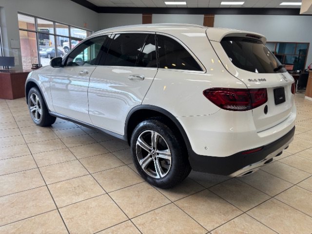 Used 2022 Mercedes-Benz GLC 300 4MATIC image 7