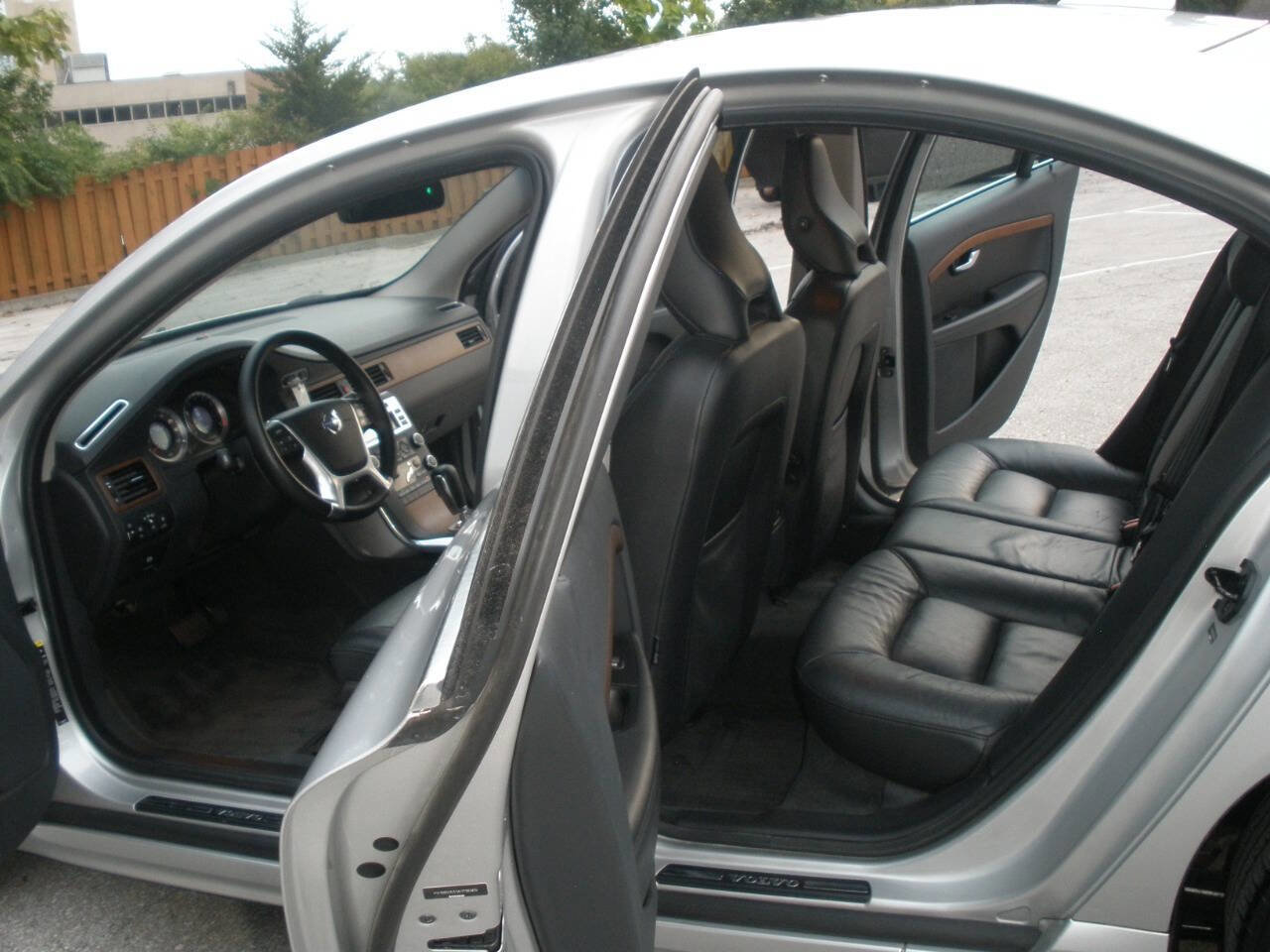 Used 2010 Volvo S80 3.2 image 21