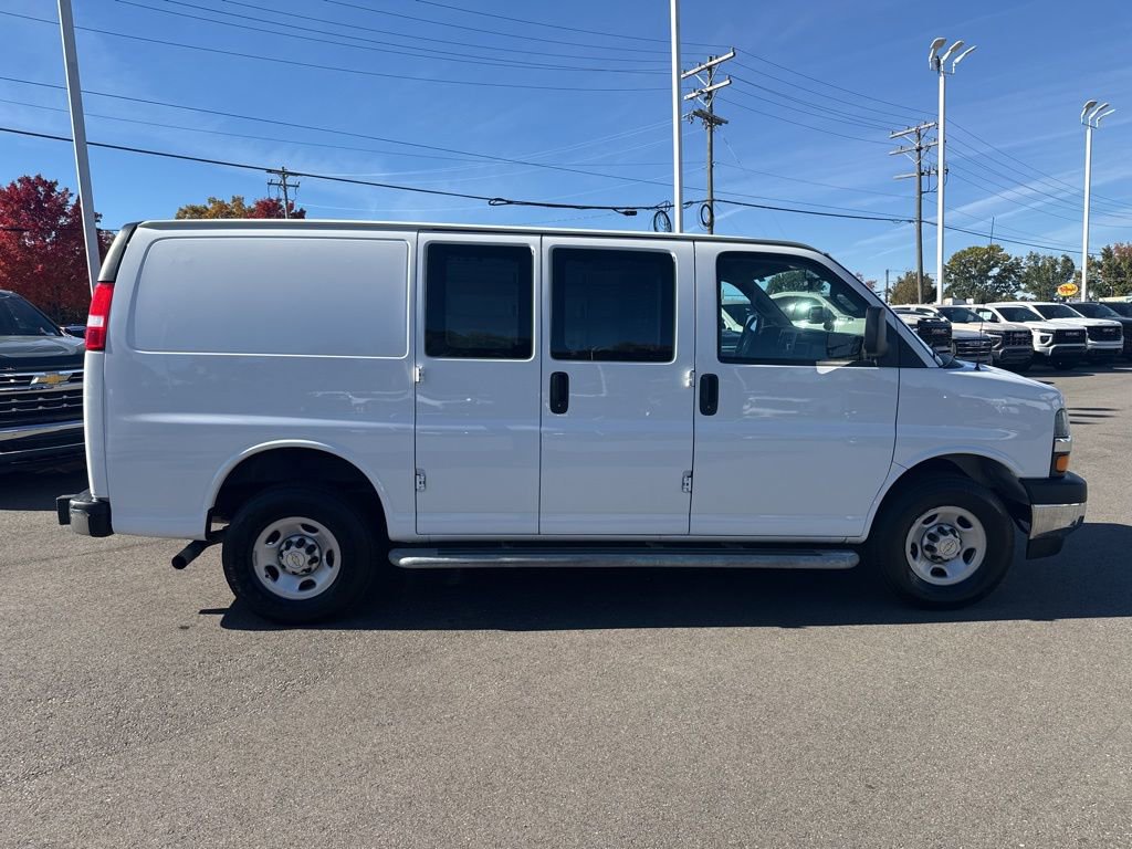 Used 2023 Chevrolet Express 2500 w/ Driver Convenience Package RWD image 6