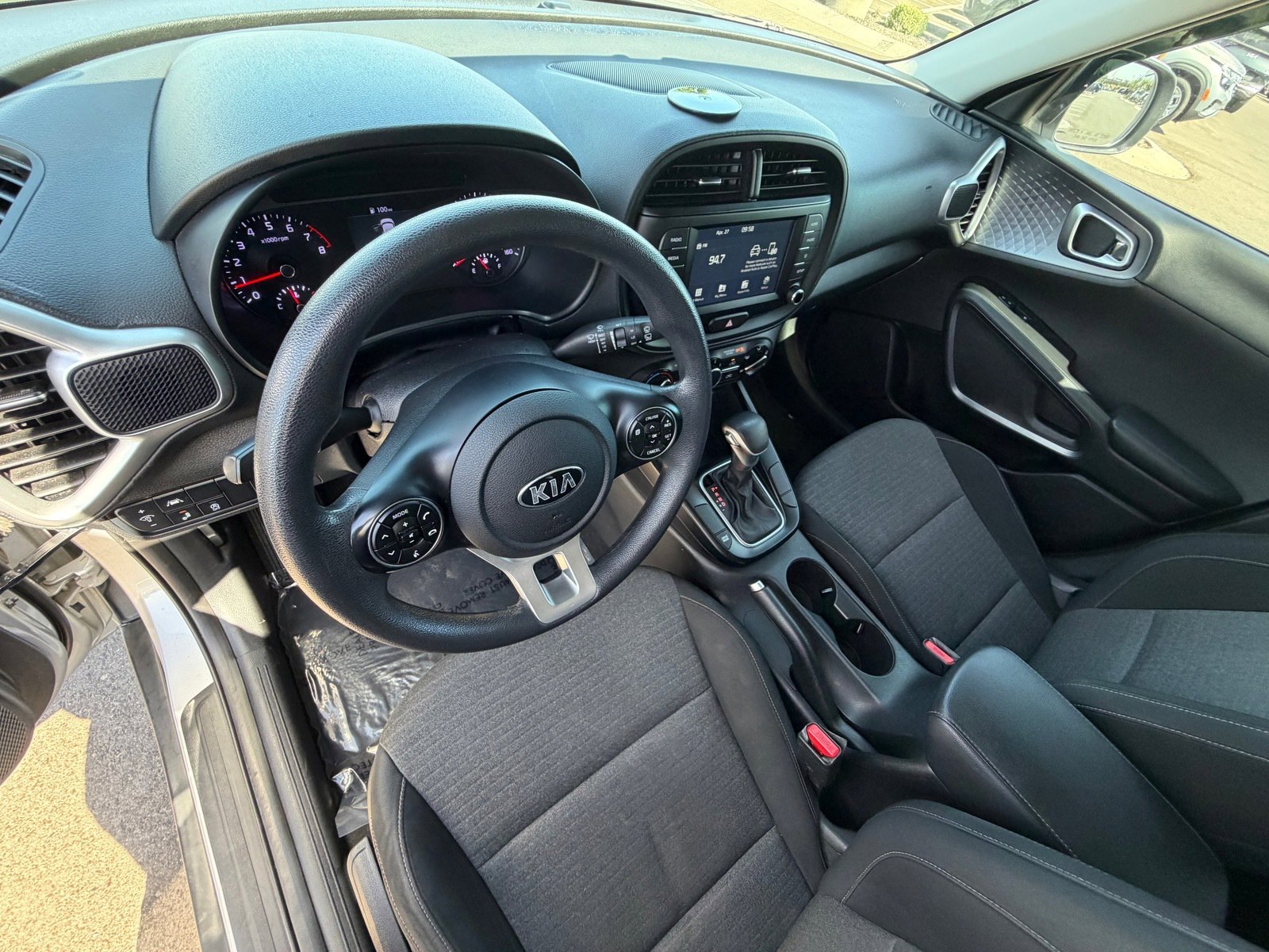 Certified 2020 Kia Soul S FWD image 15
