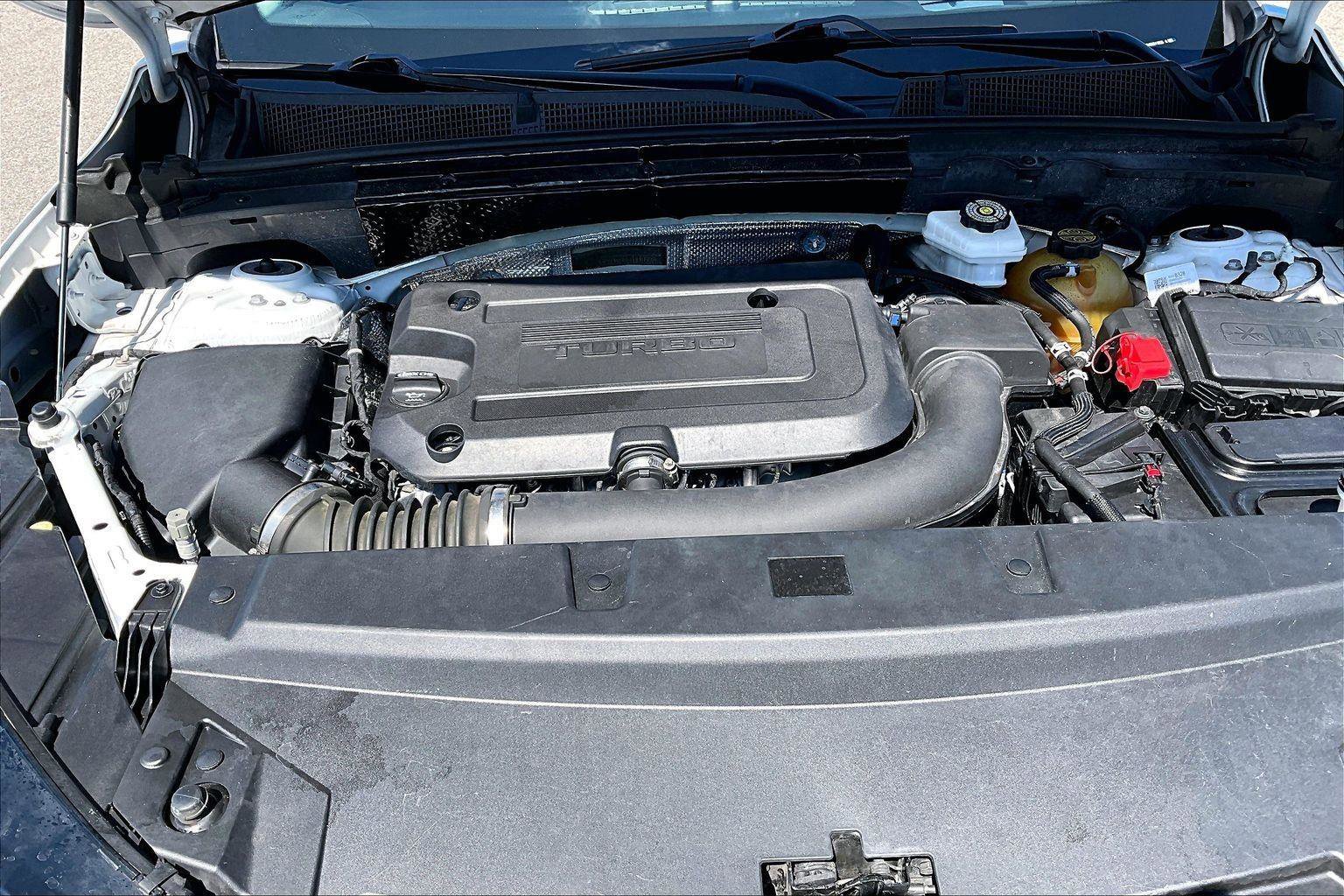 Used 2021 Buick Envision Avenir image 32