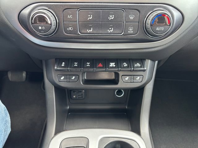 Used 2021 Chevrolet Colorado ZR2 image 21