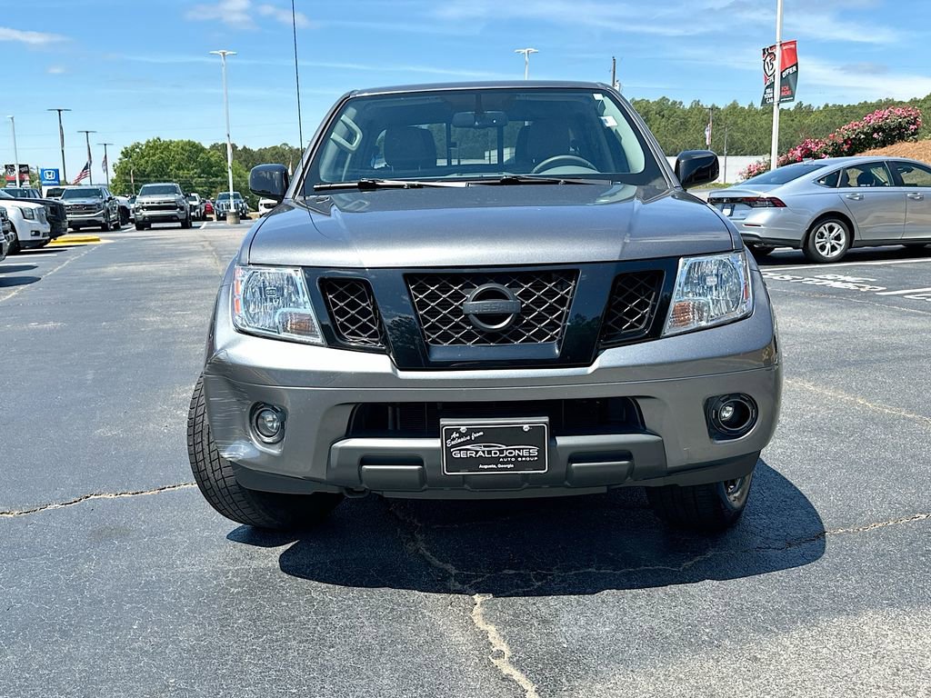 Used 2021 Nissan Frontier SV w/ Midnight Edition Floor Mats AWD/4WD image 5