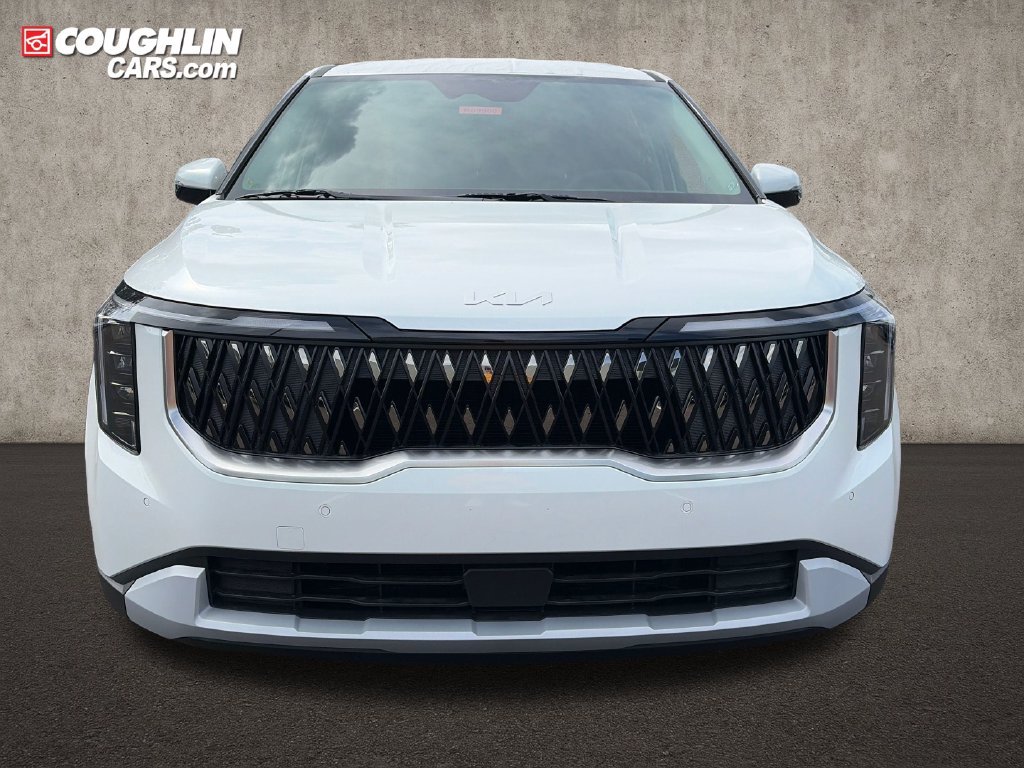 New 2027 Kia Carnival FWD image 2