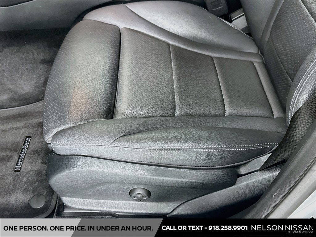 Used 2020 Mercedes-Benz GLC 300 image 20