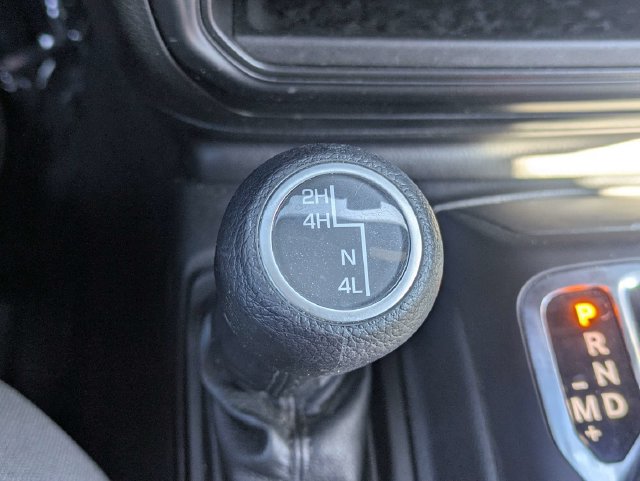 Used 2023 Jeep Wrangler Unlimited Sport AWD/4WD image 26