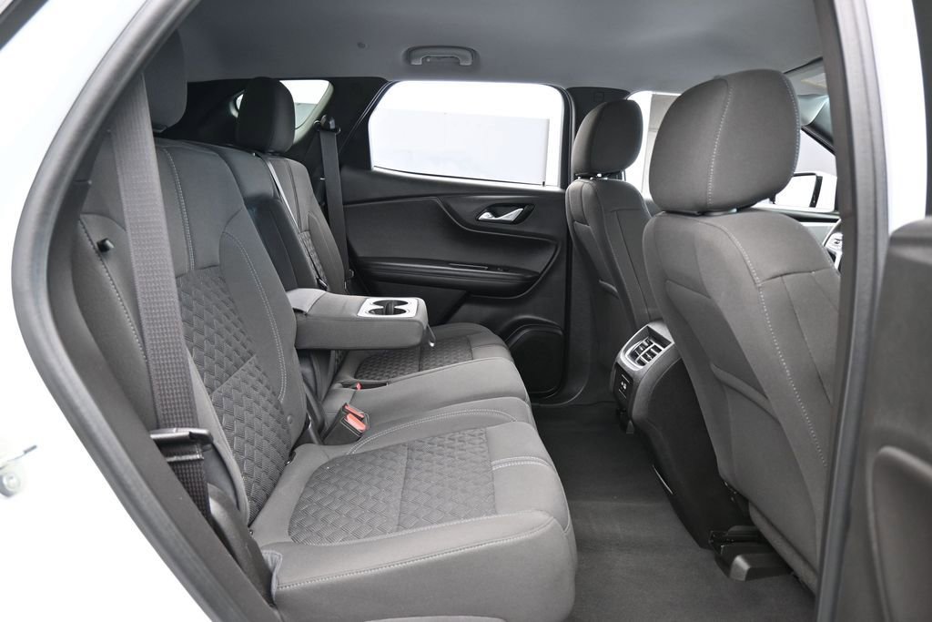Used 2022 Chevrolet Blazer LT FWD image 39
