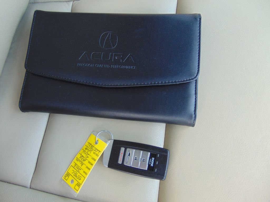 Used 2018 Acura MDX SH-AWD w/ Technology Package image 11