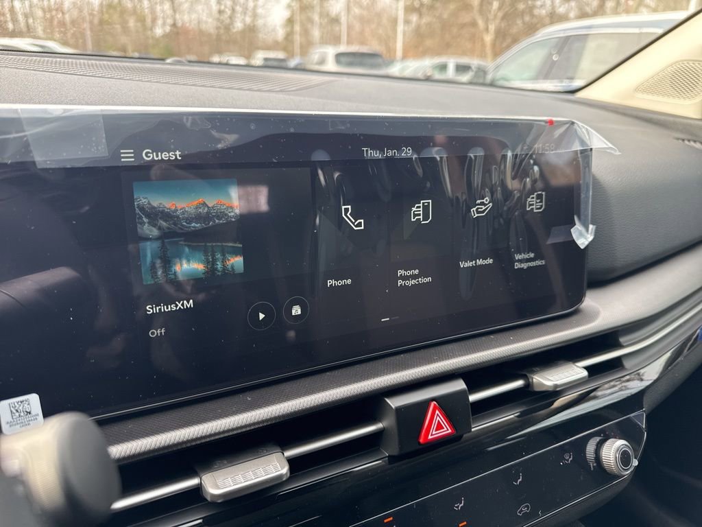 New 2026 Kia Sportage LX image 13