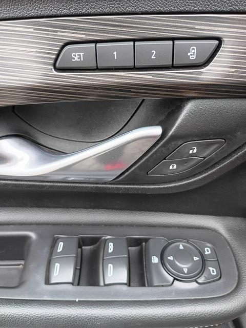 Used 2024 GMC Terrain SLT w/ Elevation Edition AWD/4WD image 29