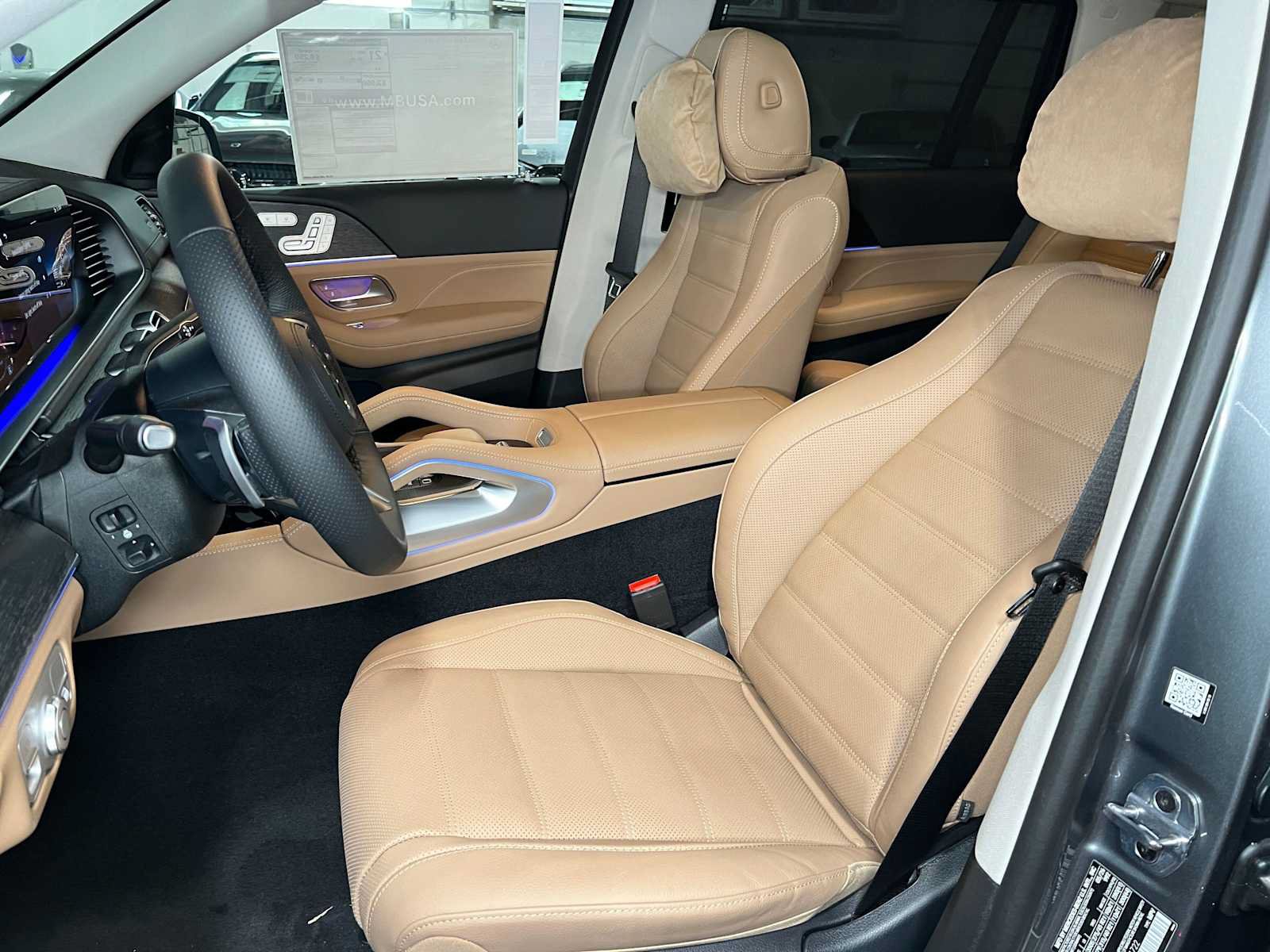New 2026 Mercedes-Benz GLS 450 4MATIC image 25