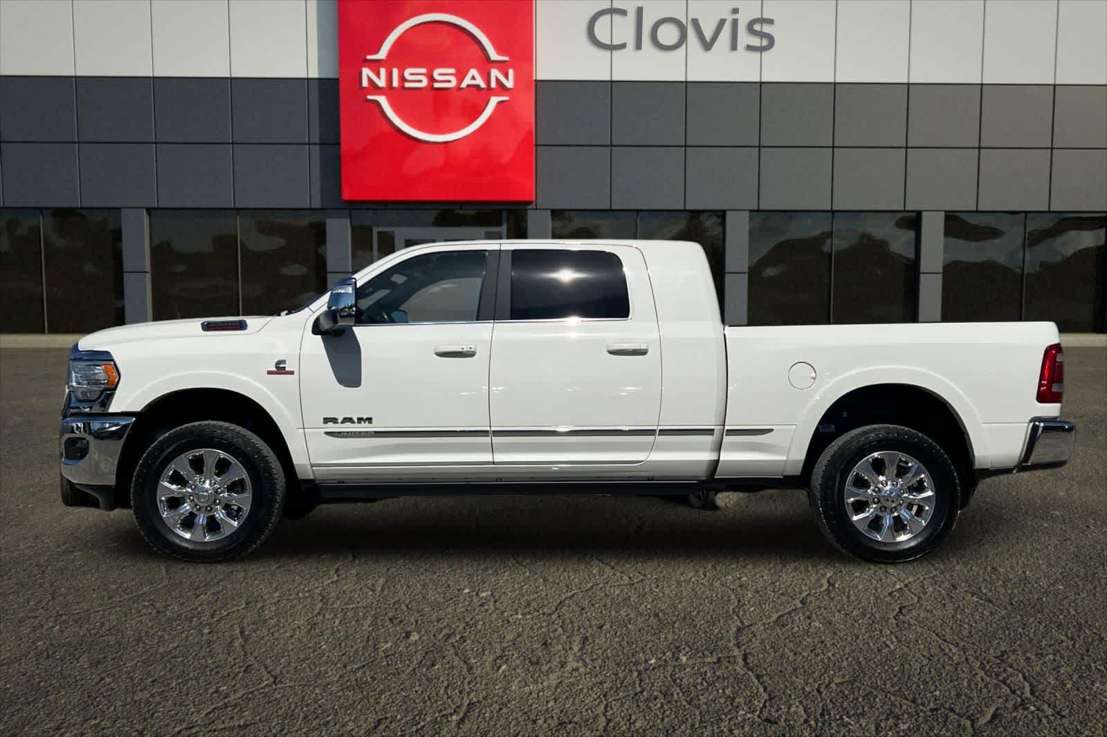 Used 2024 RAM 2500 Limited AWD/4WD image 6