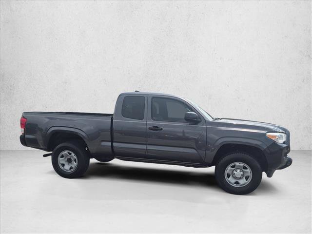 Used 2017 Toyota Tacoma SR RWD image 5