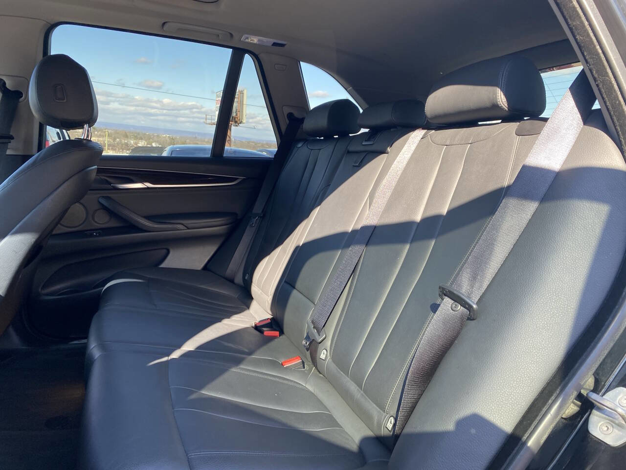 Used 2015 BMW X5 xDrive35i image 15