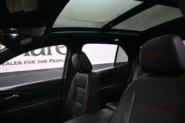 Used 2023 Chevrolet Equinox RS w/ RS Leather Package FWD image 18
