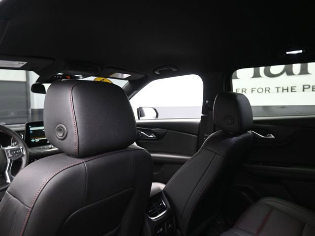 Used 2024 Chevrolet Blazer RS w/ Enhanced Convenience Package FWD image 24