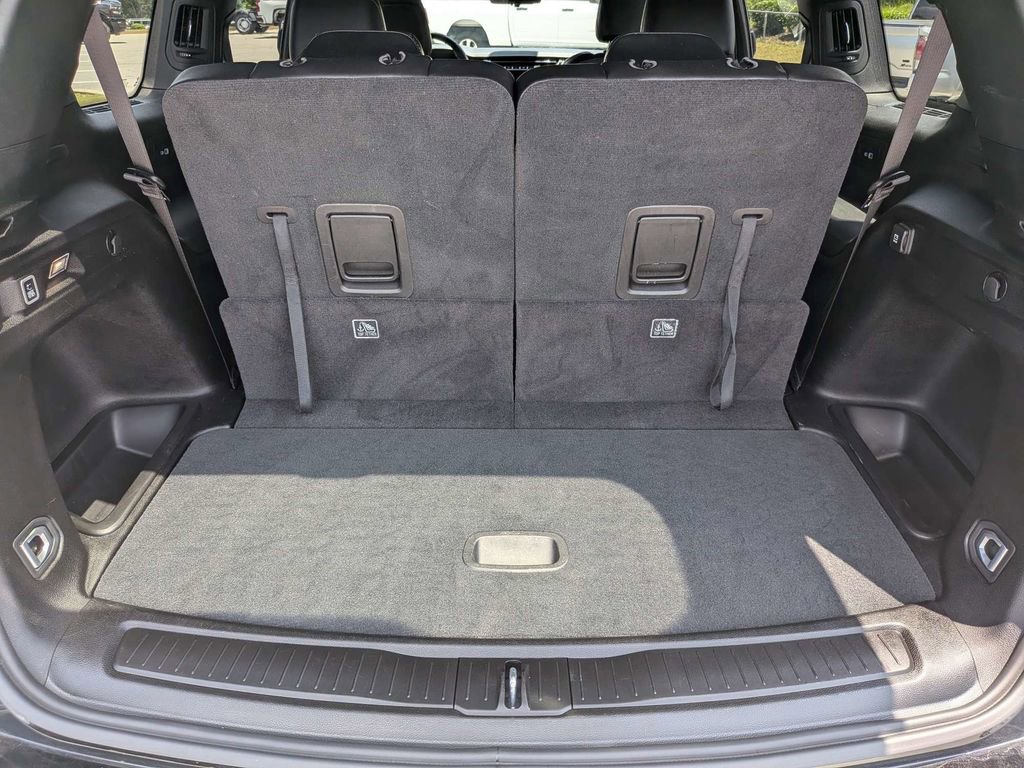 Used 2024 Jeep Grand Cherokee L Limited w/ Luxury Tech Group II RWD image 6