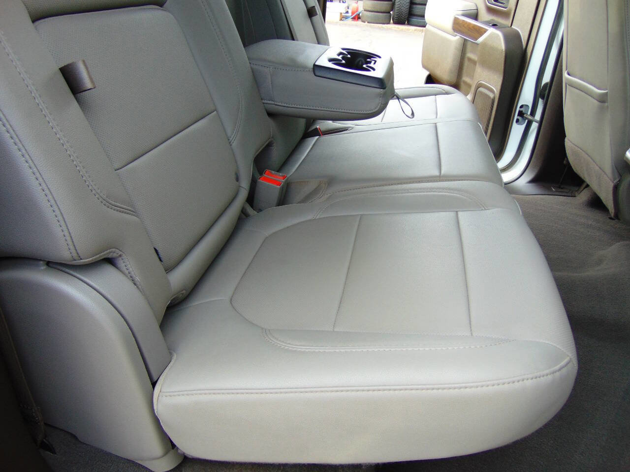 Used 2021 GMC Sierra 3500 SLT w/ SLT Convenience Package image 17