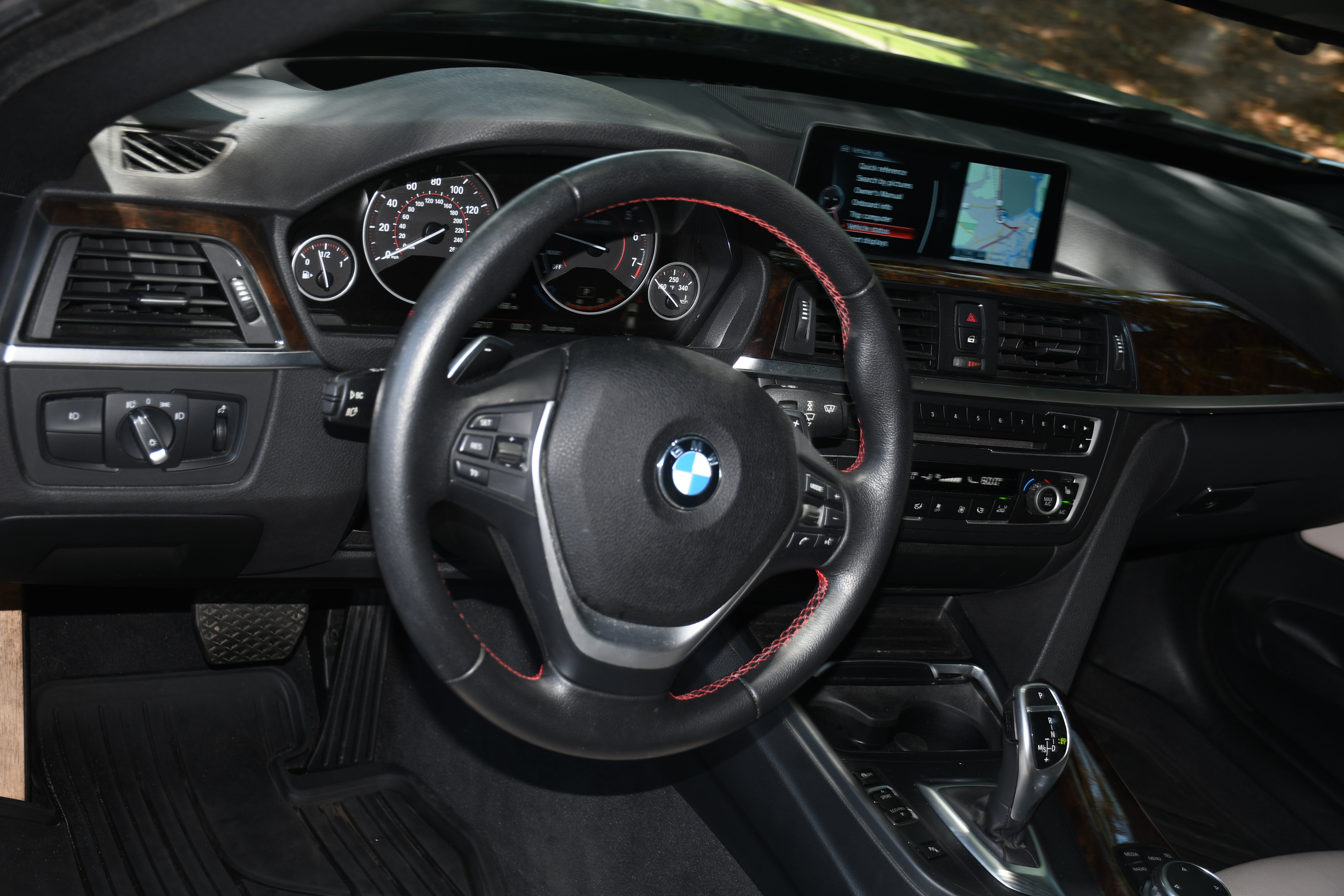Used 2016 BMW 328i Gran Turismo xDrive AWD/4WD image 9