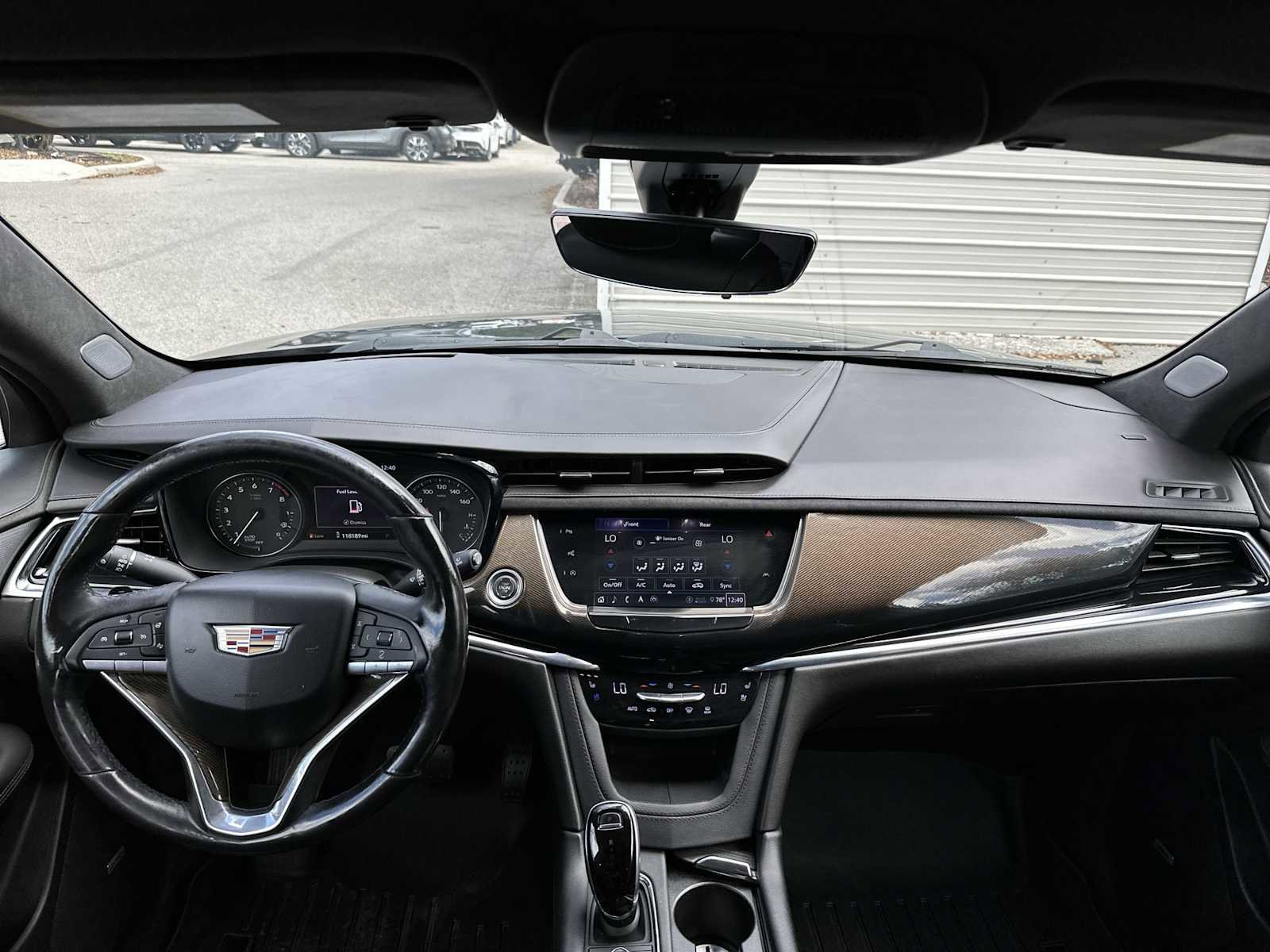 Used 2020 Cadillac XT6 Premium Luxury w/ Platinum Package image 14