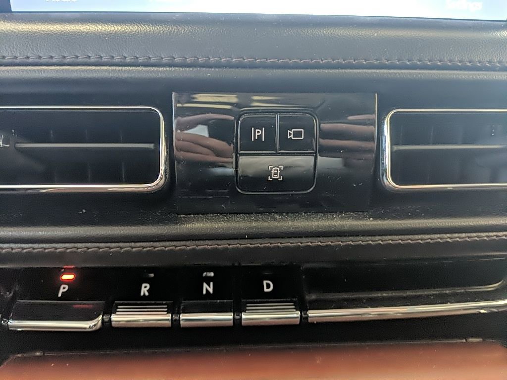 Used 2021 Lincoln Aviator Reserve w/ Equipment Group 201A image 19