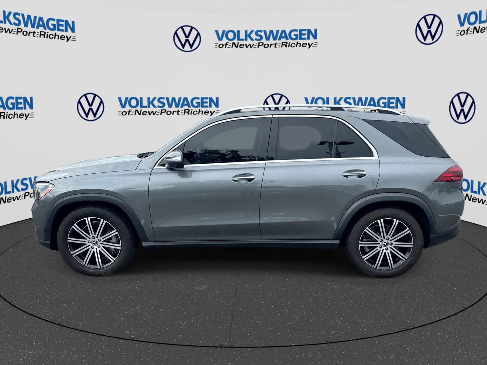 Used 2025 Mercedes-Benz GLE 450 4MATIC image 11