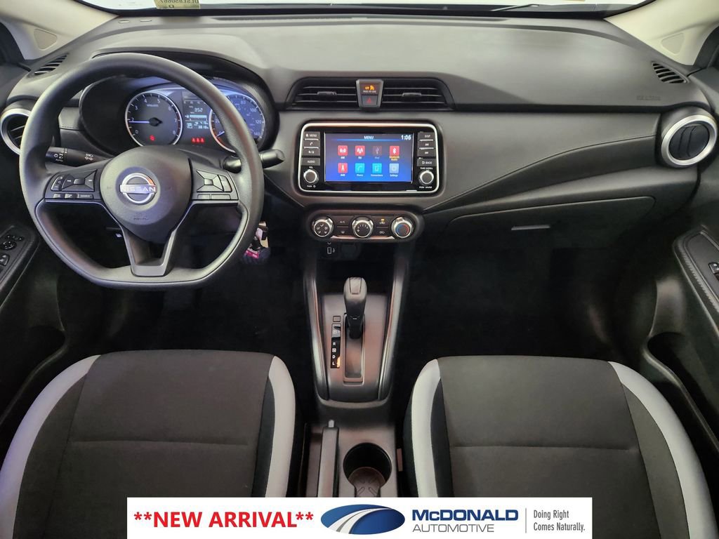 Used 2025 Nissan Versa S w/ Trunk Package FWD image 13