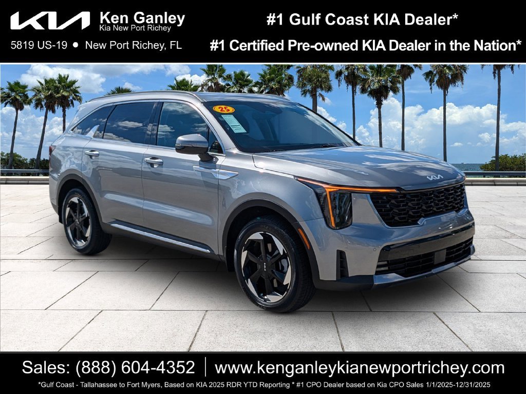 Certified 2025 Kia Sorento EX FWD image 1