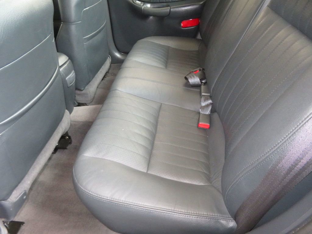 Used 2000 Pontiac Grand Prix GTP w/ Opt Pkg image 23